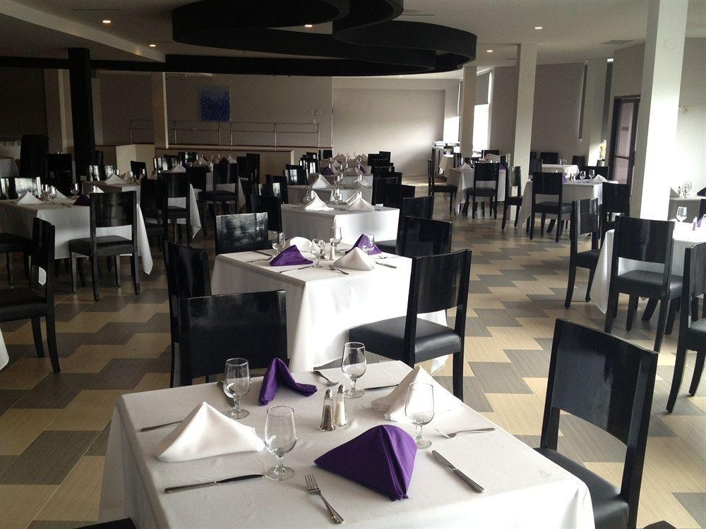 Regent Star Hotel Piarco Экстерьер фото